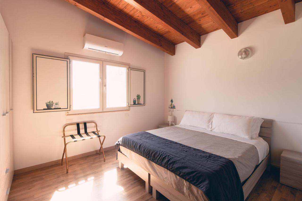 Casale Carolea Apartment Sarrotino ภายนอก รูปภาพ