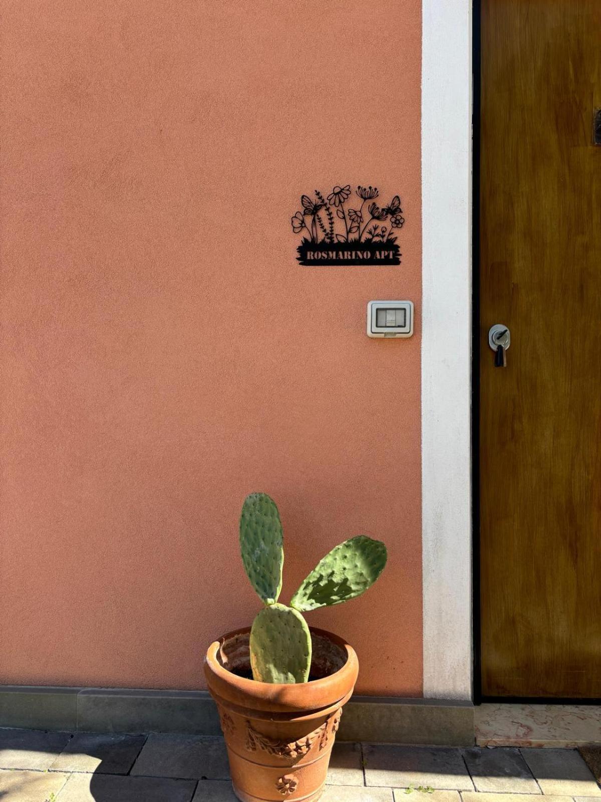 Casale Carolea Apartment Sarrotino ภายนอก รูปภาพ